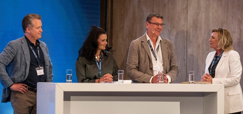 Ralph Suikat, Schatzmeister und Bundesvorstand BSW, Gitta Connemann und Dr. Lars Brzoska, CEO der Jungheinrich AG, im Gespräch über das Wahljahr 2024, das Bündnis Sahra Wagenknecht und die Zukunft der Ampelkoalition.