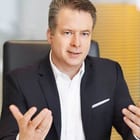 Dr. Lars Brzoska