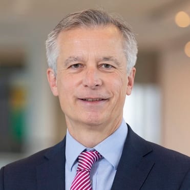 Dr. Moritz Kraemer.