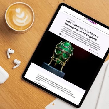Mock up Artikel von Pioneer auf Tablet